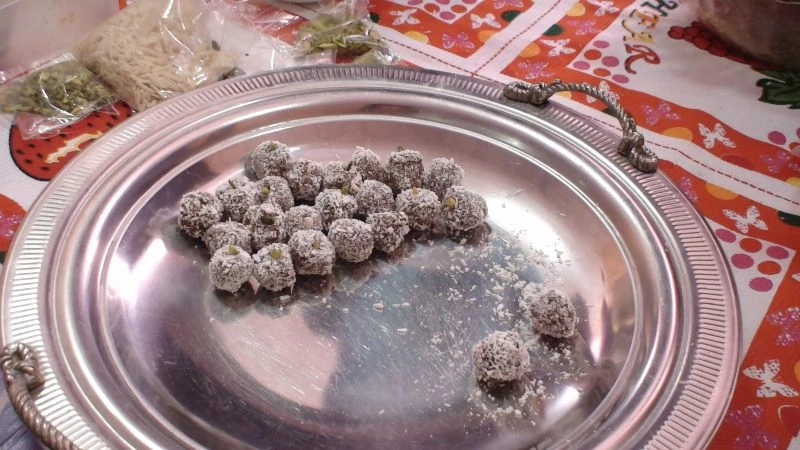 آموزش شیرینی پزی عیدانه