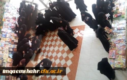 برگزاری نمایشگاه کتاب با 50 درصد تخفیف با استقبال دانشجویان و اساتید روبرو شد