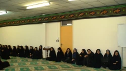 زیارت عاشورا و پخش نذری