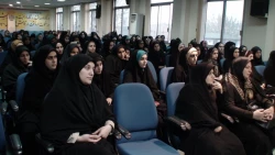 برگزاری مراسم جشن و مولودی خوانی به مناسبت ولادت حضرت فاطمه (س) و هفته زن با میزبانی بسیج دانشجویی مرکز