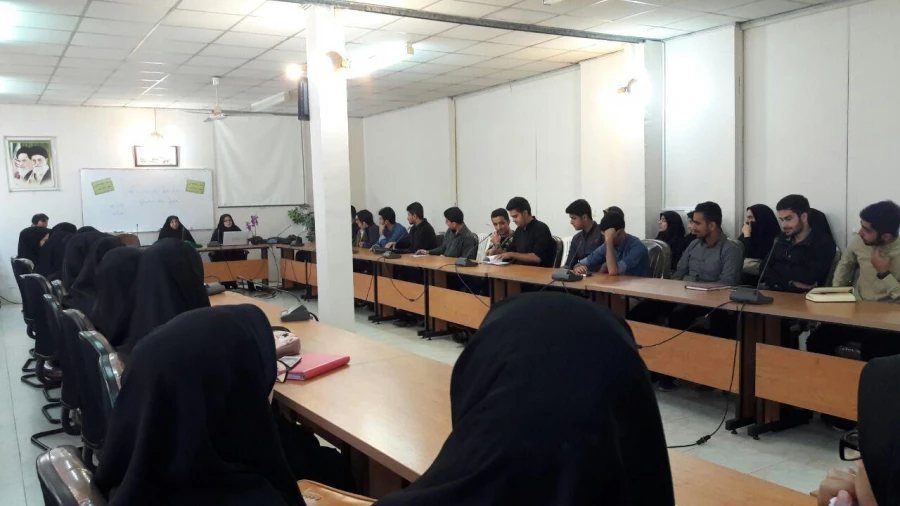 سمینار حافظ شناسی با سخنرانی خانم دکتر جعفری