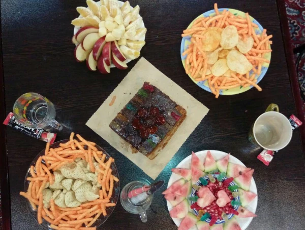 برگزاری مسابقه سفره آرایی شب یلدا در سرای دانشجویی مرکز 3