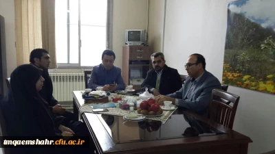 حضور ریاست تربیت بدنی شهرستان در مرکز و هماهنگی جهت تجهیز سالن ورزشی