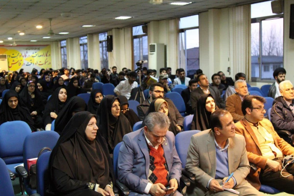 اولین همایش تقدیر از دانشجویان برتر و نخبه ی دانشگاه فرهنگیان مازندران برگزار شد 25