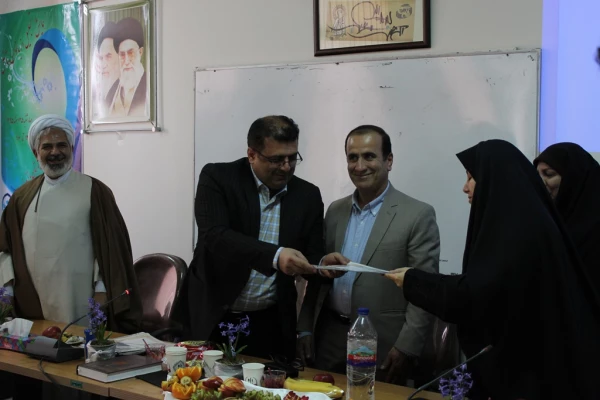 اولین مراسم تجلیل از بانوان شاغل دانشگاه فرهنگیان مازندران  14