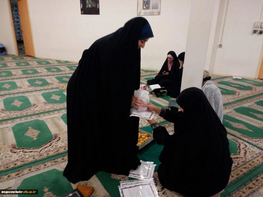 تقدیر از برندگان مسابقه کتابخوانی از آثار امام خمینی(ره) به مناسبت سالگرد ارتحال امام راحل