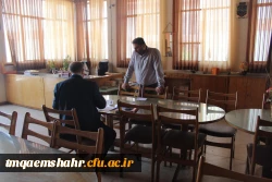 بازدید از کتابخانه حضور دکتر عمادی کارشناس مسوول پژوهش   و آقای کرامتی کارشناس مسوول نظارت وارزیابی استان 6