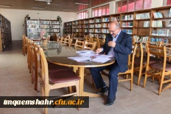 بازدید از کتابخانه حضور دکتر عمادی کارشناس مسوول پژوهش   و آقای کرامتی کارشناس مسوول نظارت وارزیابی استان 8