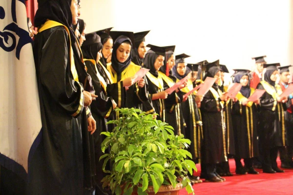 جشن دانش آموختگی به روایت تصویر 13