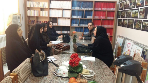 نشست کارگروه کارورزی در نیمسال تحصیلی 97-96 2