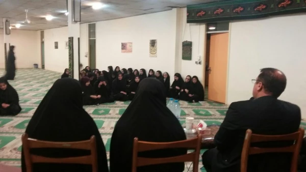 نشست صمیمی مسئولین مدیریت امور پردیس های استانی با دانشجو معلمان 3