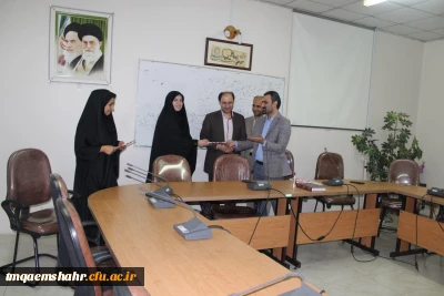 جلسه توجیهی به همراه سخنرانی با دانشجویان به مناسبت هفته کیفیت آموزش