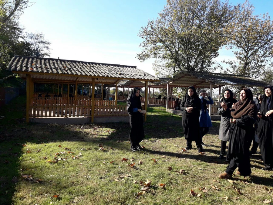 برگزاری اردوی یک روزه به مناسبت گرامیداشت روز دانشجو 5