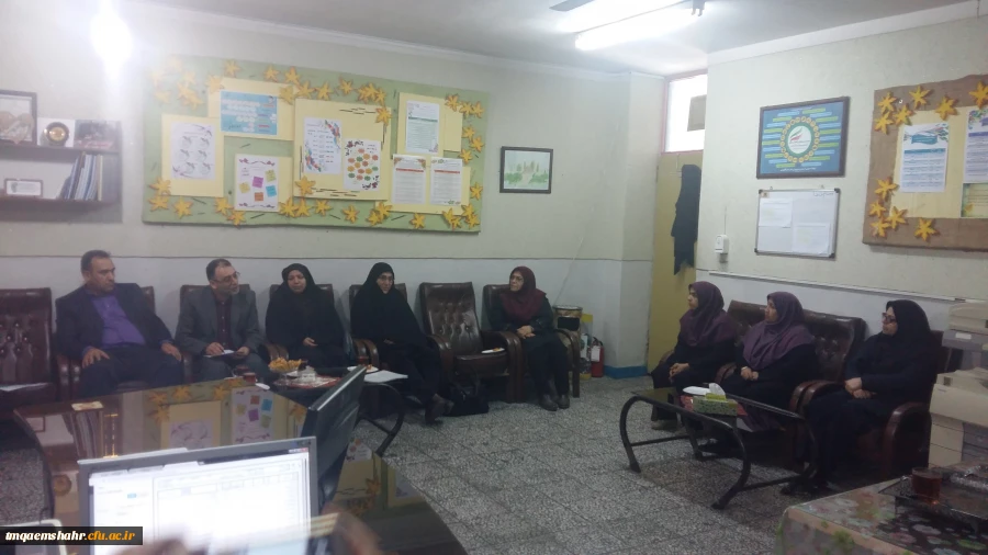 بازدید حوزه نظارت و ارزیابی و کارشناس بخش کارورزی مدیریت امور پردیس های استان از مدارس مجری کارورزی قائمشهر 2