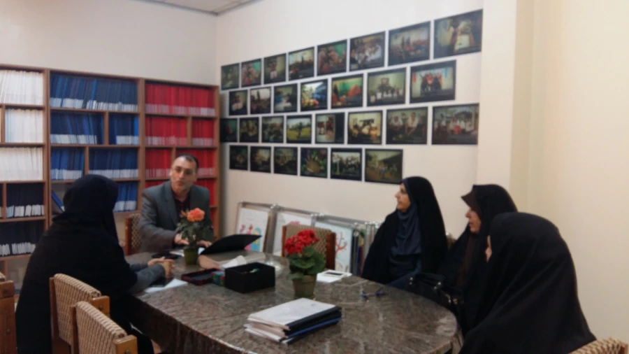 بازدید حوزه نظارت و ارزیابی و کارشناس بخش کارورزی مدیریت امور پردیس های استان از مدارس مجری کارورزی قائمشهر 7