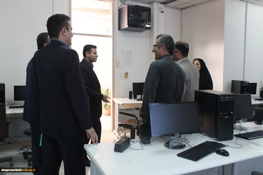 بازدید مسئول نظارت و ارزیابی مدیریت امور پردیس های استان از بخش های مختلف مرکز  2