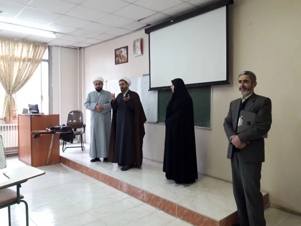 برگزاری دوره آموزش معارف ، قرآن ، نماز و مهدویت (طرح معراج) 2