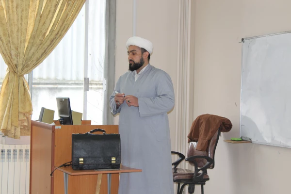 برگزاری دوره آموزش معارف ، قرآن ، نماز و مهدویت (طرح معراج) 2