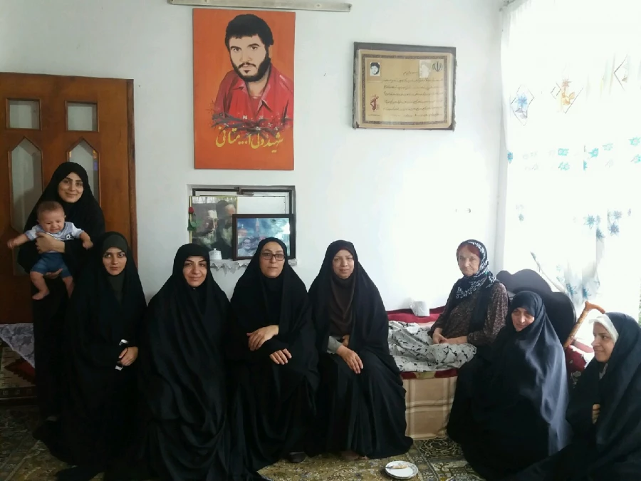 دیدار با خانواده شهدای منطقه ی بورخیل 3