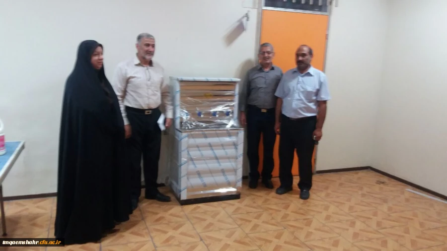 اهدا یک دستگاه آبسرد کن توسط خیرین به دانشگاه