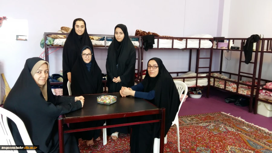 نشست صمیمی مدیریت با دانشجویان  2