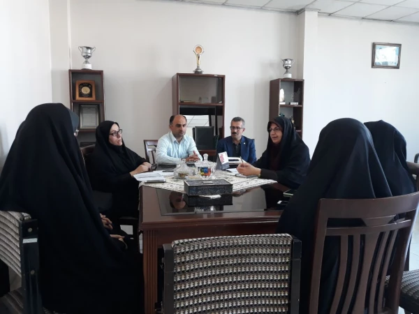 جلسه شورای اداری جهت برگزاری مراسم روز معلم و هفته سرای دانشجویی 2