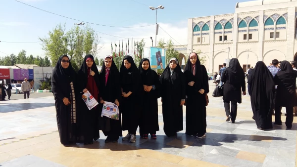 حضور در نمایشگاه کتاب 4