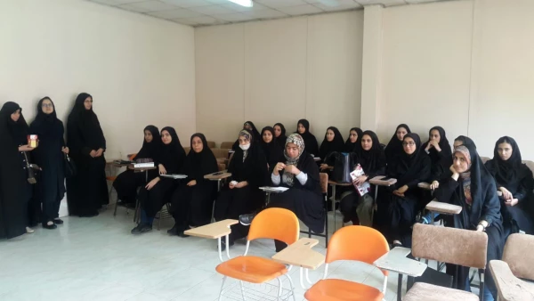 با همکاری  مرکز حضرت فاطمه (س) و مرکز بهداشت شهرستان قائمشهر مرحله اول توزیع قرص های ویتامین D3و آهن زیر نظر پزشک برای کلیه دانشجومعلمان  انجام پذیرفت  . 2