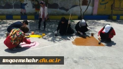 لبخند رضایت دانش آموزان از حضور جهادگران مرکز حضرت فاطمه (س) قائمشهر درمدرسه زمردیان 2