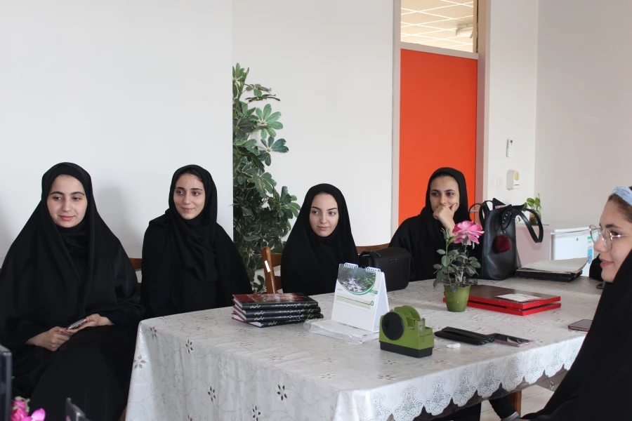 جلسه با دبیران انجمن های علمی و کانون ها 3