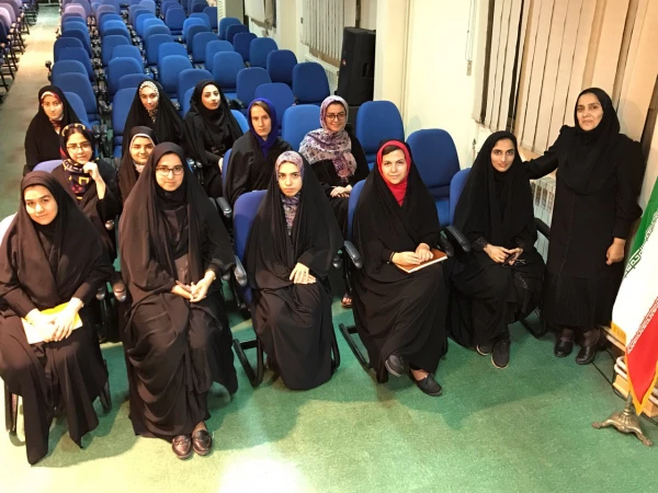 کارگاه دانشجویان سرای مرکز با موضوع استرس، اضطراب وراهکارهای کاهش آن 2