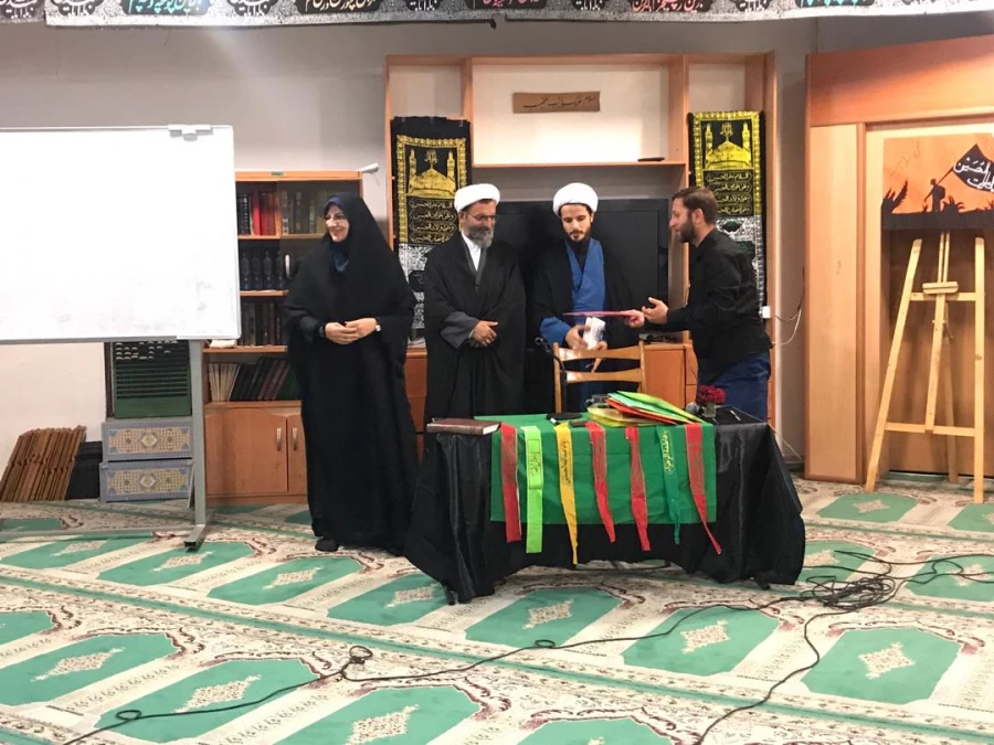 آئین بدرقه کاروان زیارتی اربعین حسینی دانشگاه فرهنگیان مرکز حضرت فاطمه (س)قائمشهر برگزار شد 2