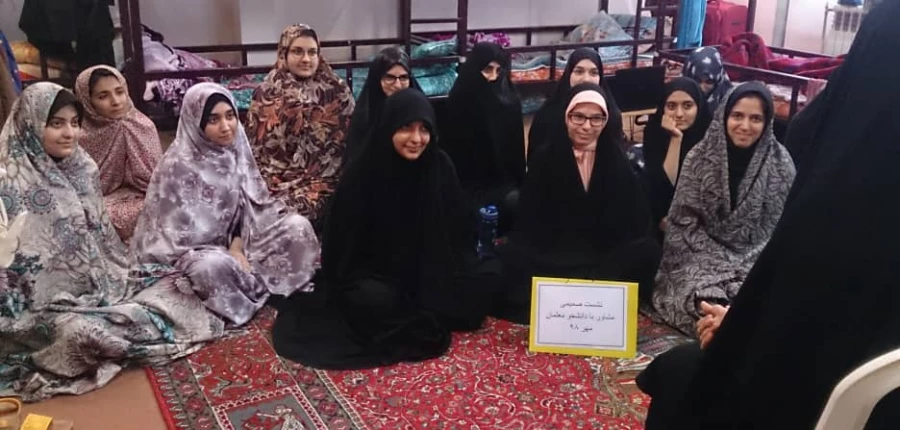 برگزاری نشست تخصصی و توجیهی واحد فرهنگی مرکز  با دبیران کانون ها 3