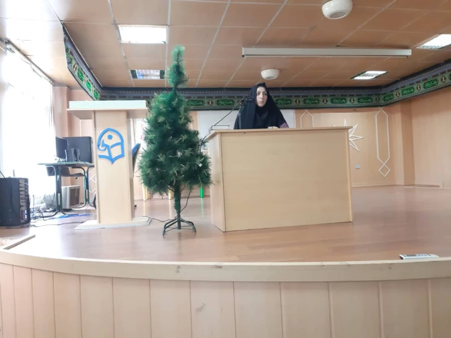 نشست کارشناسان فرهنگی و سرپرست با دانشجویان 98 3