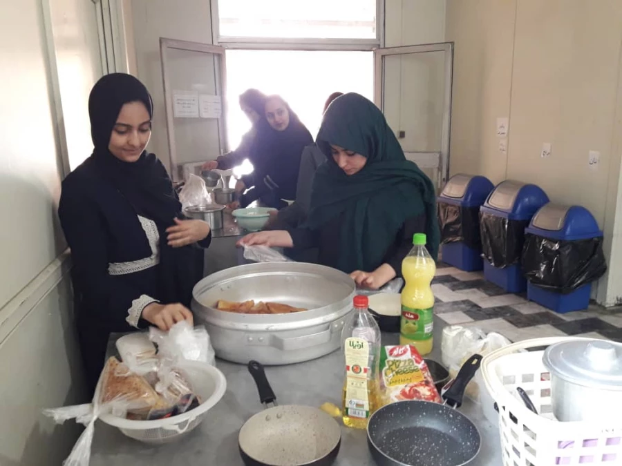  14 آبان روزی برای شناساندن زبان، لباس , آداب , رسوم و رونق صنعت گردشکری فرهنگی استان مازندران است. 3