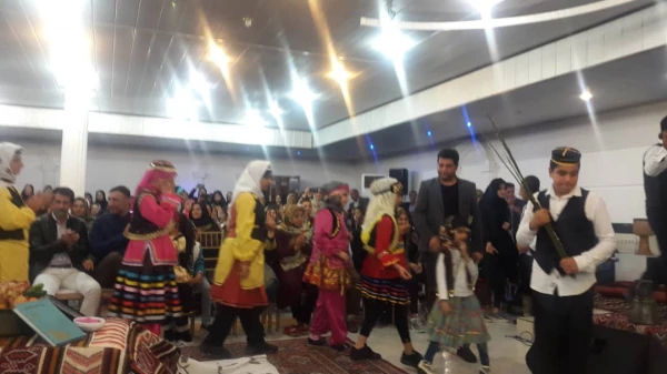  14 آبان روزی برای شناساندن زبان، لباس , آداب , رسوم و رونق صنعت گردشکری فرهنگی استان مازندران است. 22