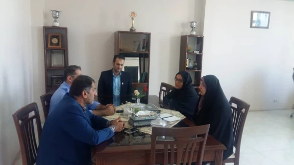 جلسه و نشست خانم دکتر دابوئی رییس مرکز حضرت فاطمه (س) با کارکنان دانشگاه فرهنگیان مرکز قائم شهر 2