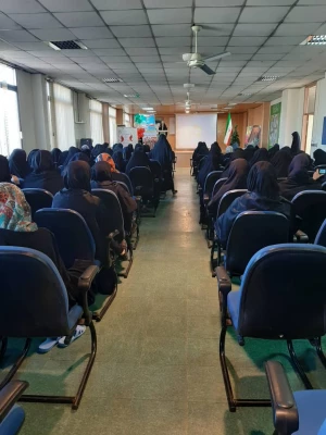 
 بسیج لشکر مخلص خداست که دفتر تشکل آن را همه مجاهدان از اولین تا آخرین امضا نموده اند.
 3