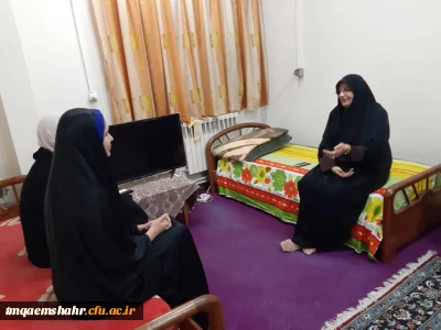 نشست صمیمی و گفتگوی  خانم دکتر دابوئی رییس مرکز تربیت معلم حضرت فاطمه (س) قائم شهر با برخی از دانشجو معلمان در سرای دانشجویی مرکز  برگزار شد.

نشست صمیمی رییس مرکز با  تعدادی از دانشجو معلمان در اتاق سرپرستی 