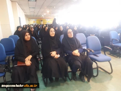 جلسه و نشست صمیمی آقای دکتر خدادادی رییس حراست استان با دانشجو معلمان مرکز آموزش عالی حضرت فاطمه (س) قائم شهر برگزار شد.