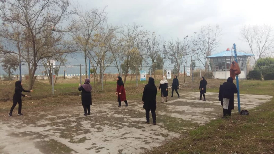 اردوی دانشجویی مشترک   مراکز اموزش عالی واحد خواهران ساری و قائم شهر به مناسبت روز دانشجو برگزار شد.  12