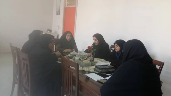 شورای سرپرستان در مرکز حضرت فاطمه (س) قائم شهر برگزار شد . 2