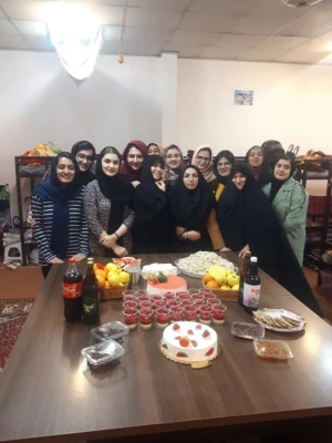 جشن شب یلدا در مرکز اموزش عالی حضرت فاطمه (س) قائم شهر برگزار شد . 2