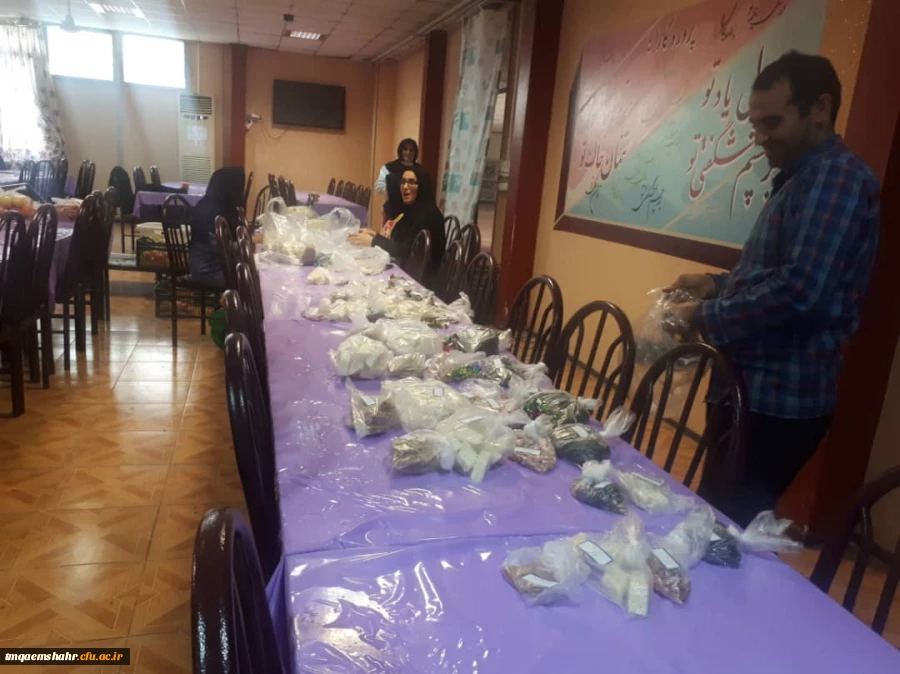 جشن شب یلدا در مرکز اموزش عالی حضرت فاطمه (س) قائم شهر برگزار شد.  2