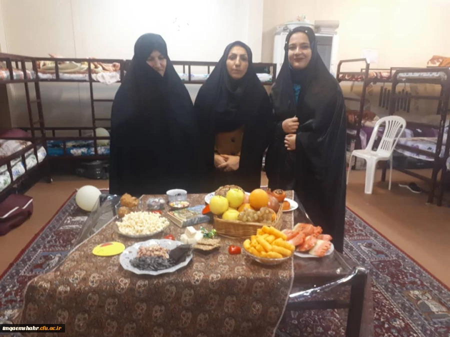 جشن شب یلدا در مرکز اموزش عالی حضرت فاطمه (س) قائم شهر برگزار شد.  2