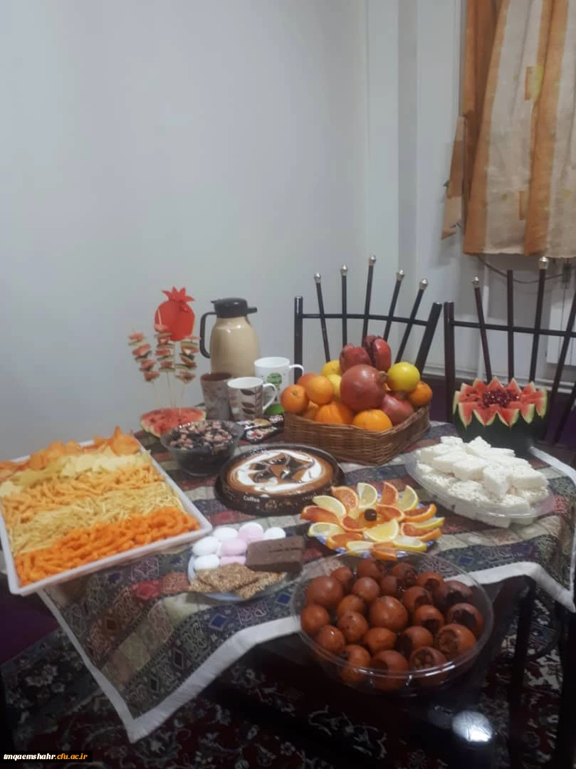 جشن شب یلدا در مرکز اموزش عالی حضرت فاطمه (س) قائم شهر برگزار شد.  2