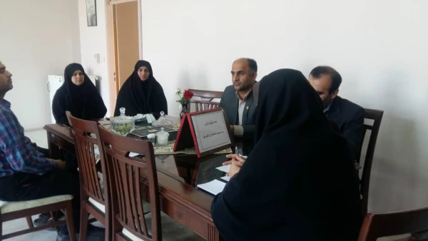 جلسه معارفه اقای دکتر جهانی به عنوان کارشناس مسئول فرهنگی و دانشجویی مرکز اموزش عالی حضرت فاطمه (س) قائم شهر برگزار شد .  2