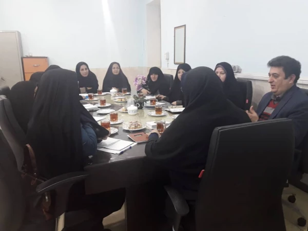 جلسه مشترک پردیس خواهران و دو مرکز تابعه قائم شهر و آمل  برگزار شد . 3