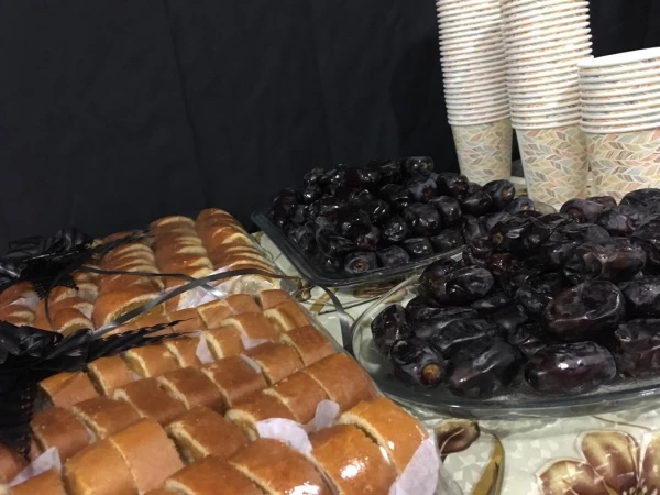 مراسم شهادت حضرت فاطمه (س) با برنامه ریزی هیئت ام البنین مرکز اموزش عالی حضرت فاطه (س) قائم شهر در نماز خانه سرای دانشجویی برگزار شد . 2