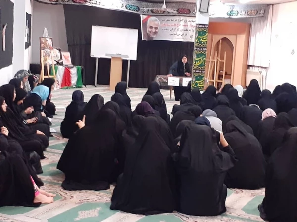 نشست تخصصی خانم دکتر حکیمیان معاون فرهنگی بسیج جامعه زنان و مسئول بسیج دانشجوئی کشور با دانجو معلمان مرکز حضرت فاطمه (س) قائم شهر برگزار شد . 2